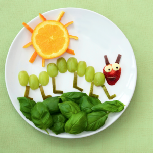 Letting kids play with food - plate portraits
